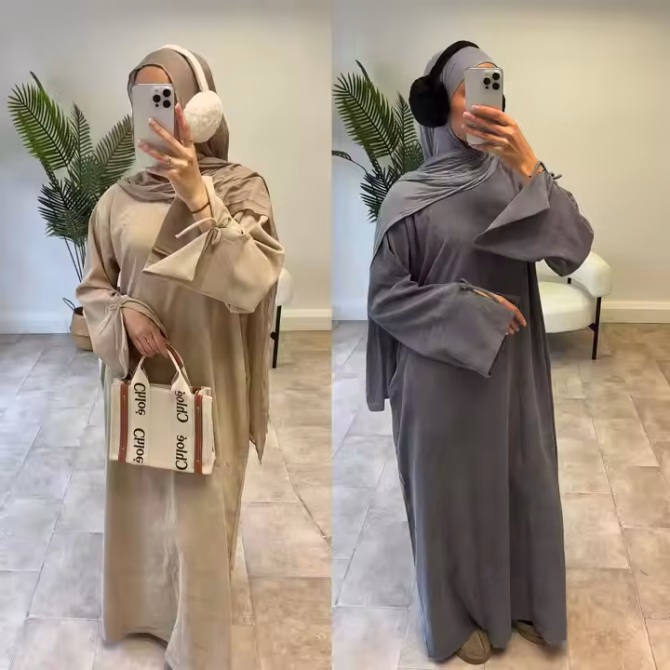 Abaya à petit nœud